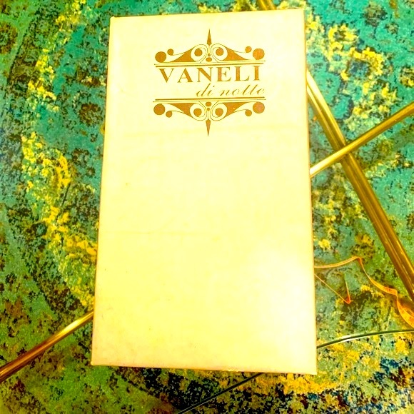 ✨Vaneli Di Notte✨ Elita Metallic Silver Labryfab - Picture 2 of 9